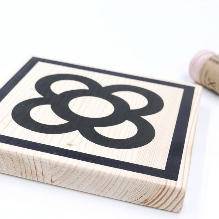 Alfabeto de madera Scrabble