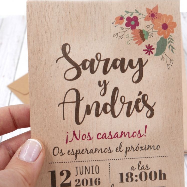 Invitación Floral Madera